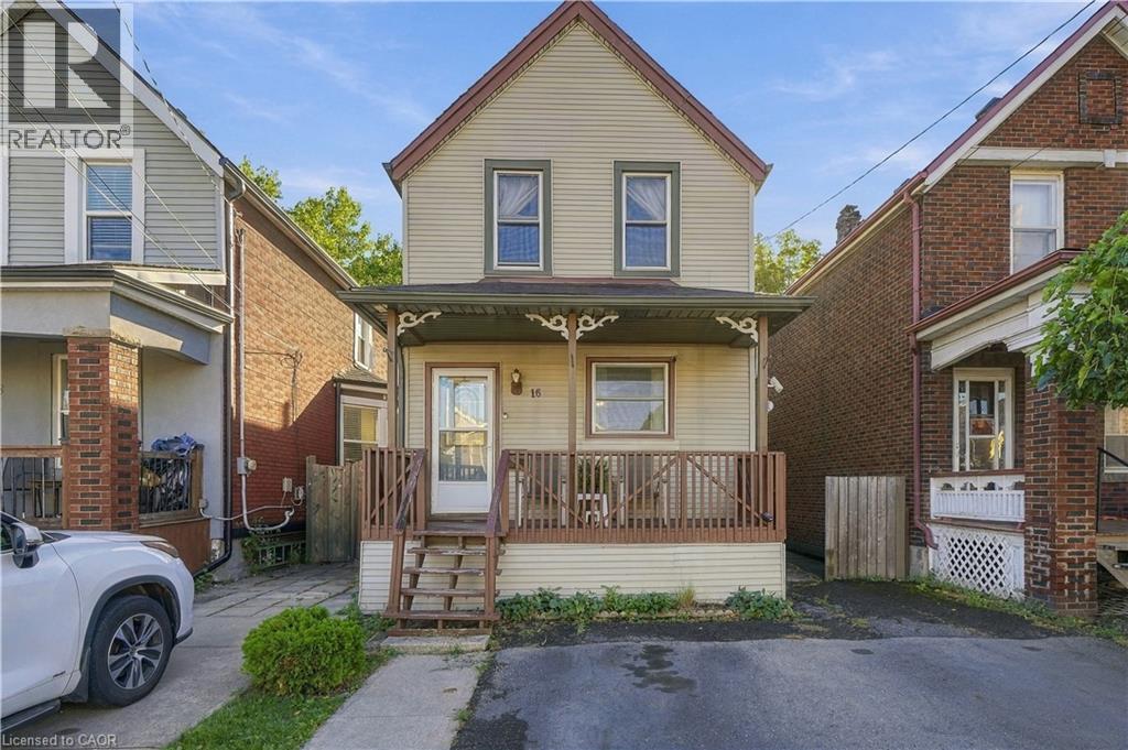 16 Albemarle Street, Hamilton, ON