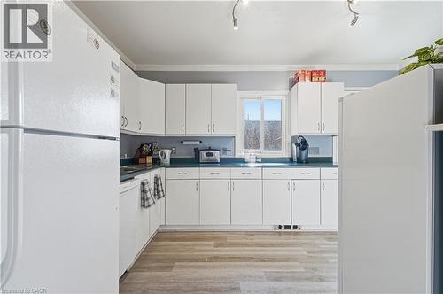 16 Albemarle Street, Hamilton, ON 