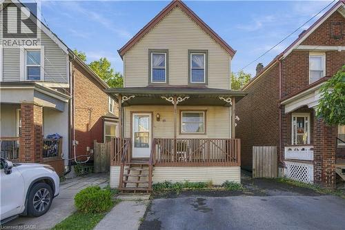 16 Albemarle Street, Hamilton, ON 