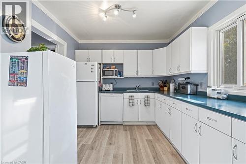 16 Albemarle Street, Hamilton, ON 