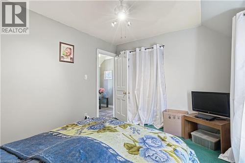 16 Albemarle Street, Hamilton, ON 