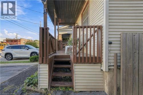 16 Albemarle Street, Hamilton, ON 