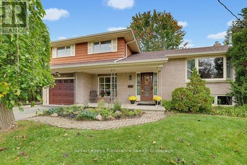 23 THORNCLIFFE DRIVE  Belleville (Belleville Ward), ON K8P 4L3