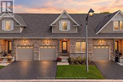 10 - 19 BRAIDA LANE Halton Hills, ON L7J 0B7