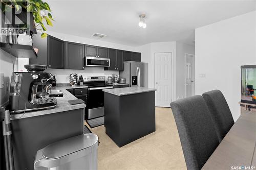 447 Blakeney Crescent, Saskatoon, SK 