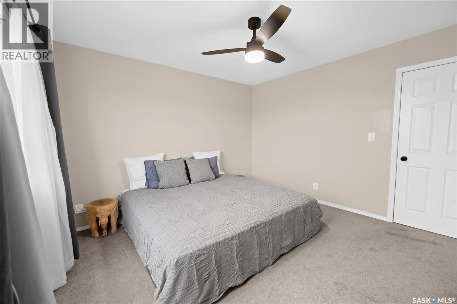 447 Blakeney Crescent, Saskatoon, SK