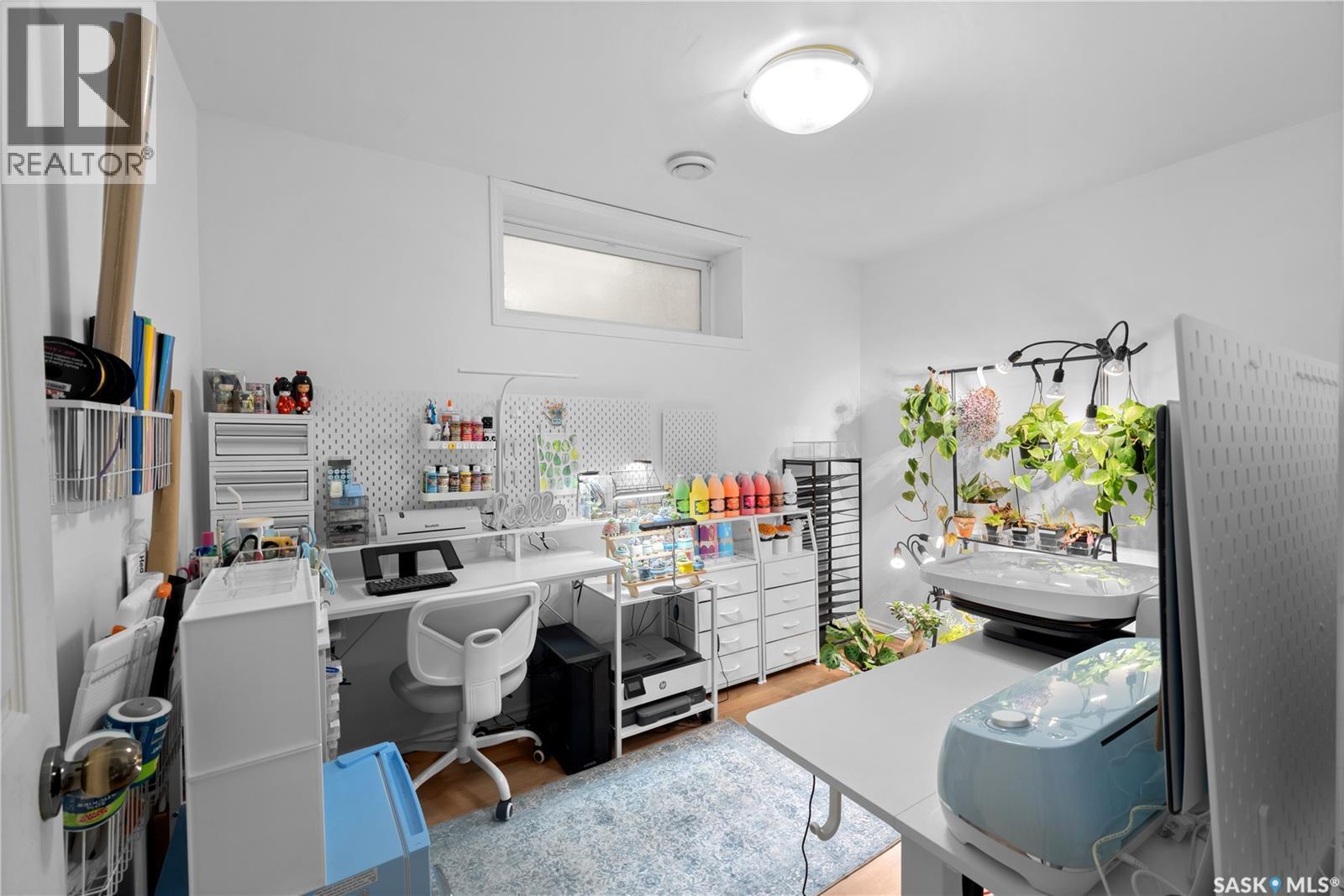 447 Blakeney Crescent, Saskatoon, SK