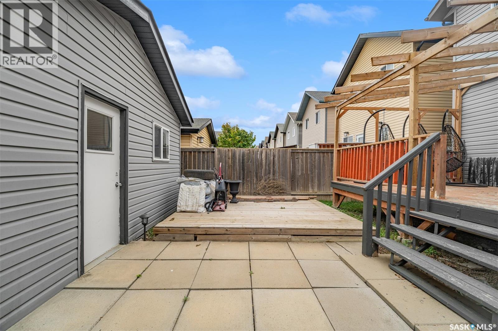 447 Blakeney Crescent, Saskatoon, SK