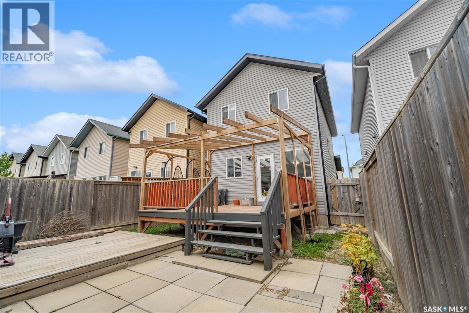 447 Blakeney Crescent, Saskatoon, SK