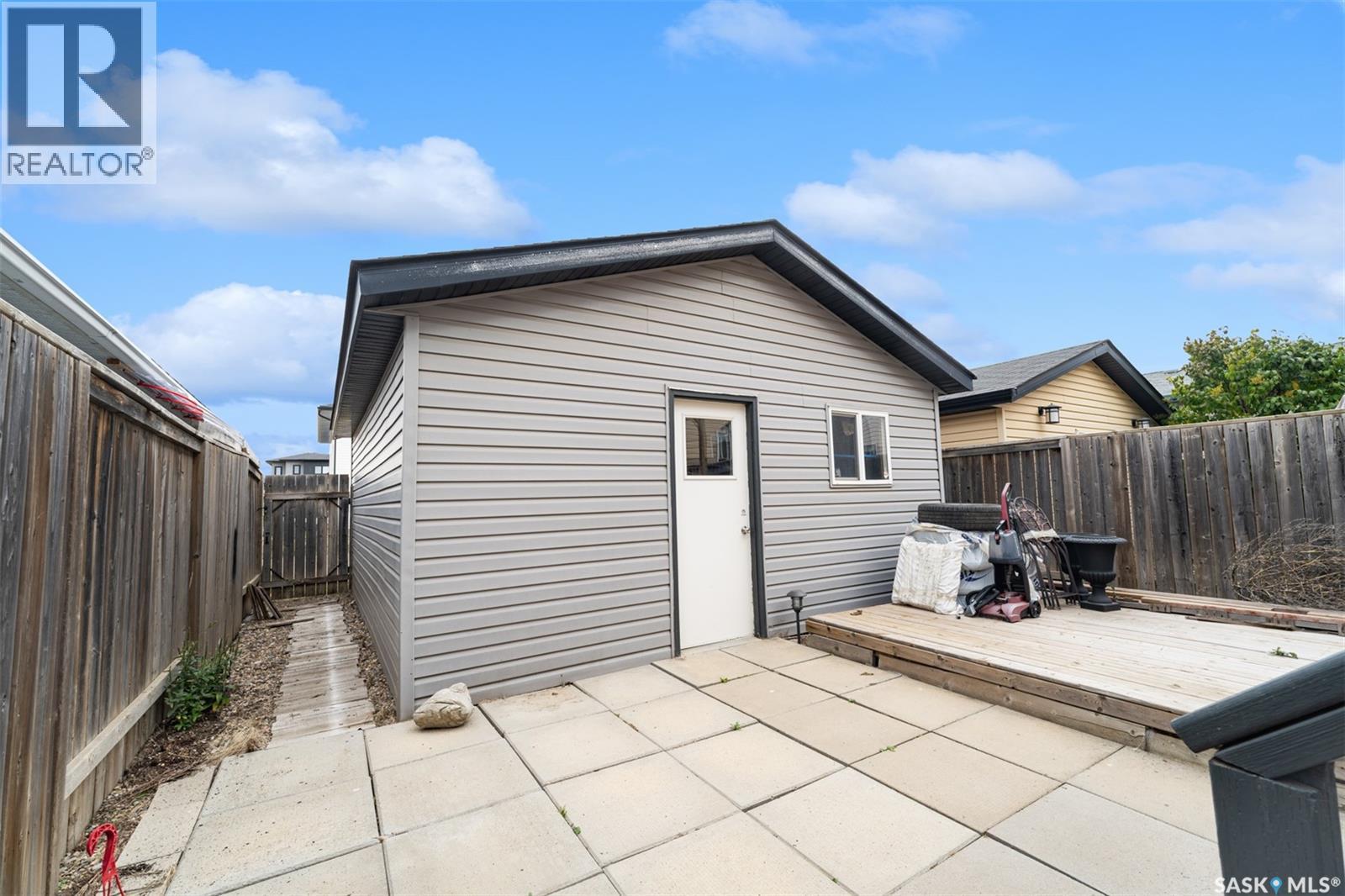 447 Blakeney Crescent, Saskatoon, SK