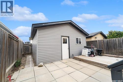 447 Blakeney Crescent, Saskatoon, SK 