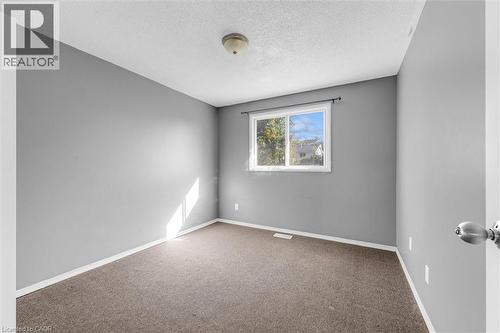 16 Crystal Court, Cambridge, ON 