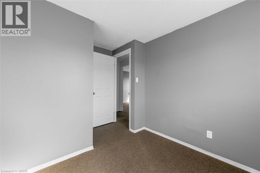 16 Crystal Court, Cambridge, ON