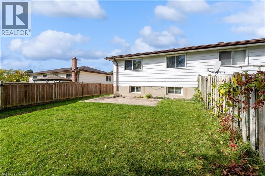 16 Crystal Court, Cambridge, ON