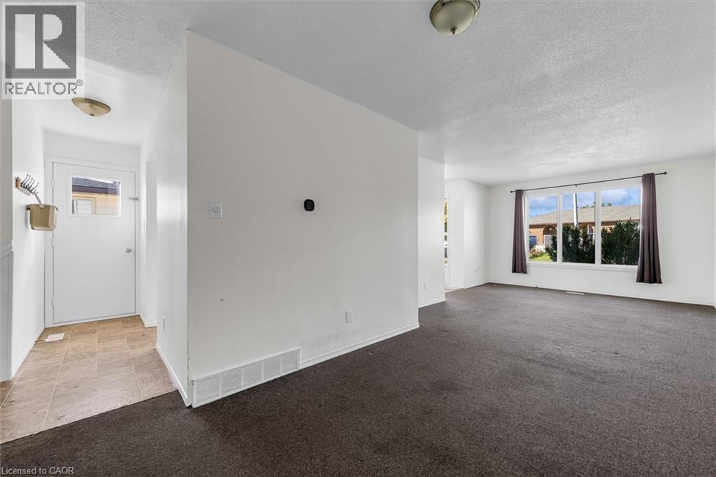 16 Crystal Court, Cambridge, ON