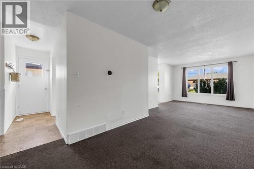 16 Crystal Court, Cambridge, ON 