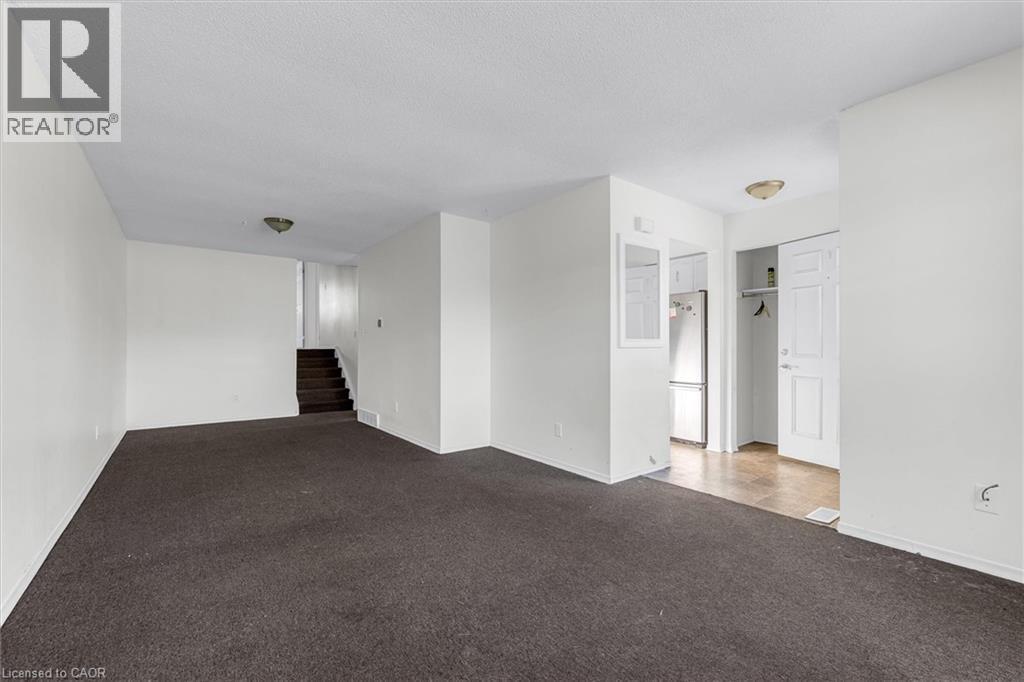 16 Crystal Court, Cambridge, ON
