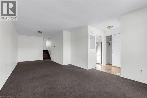 16 Crystal Court, Cambridge, ON 