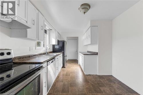 16 Crystal Court, Cambridge, ON 