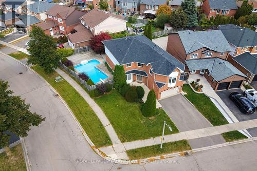 38 MCKILLOP COURT  Brampton, ON L6Y 3J2