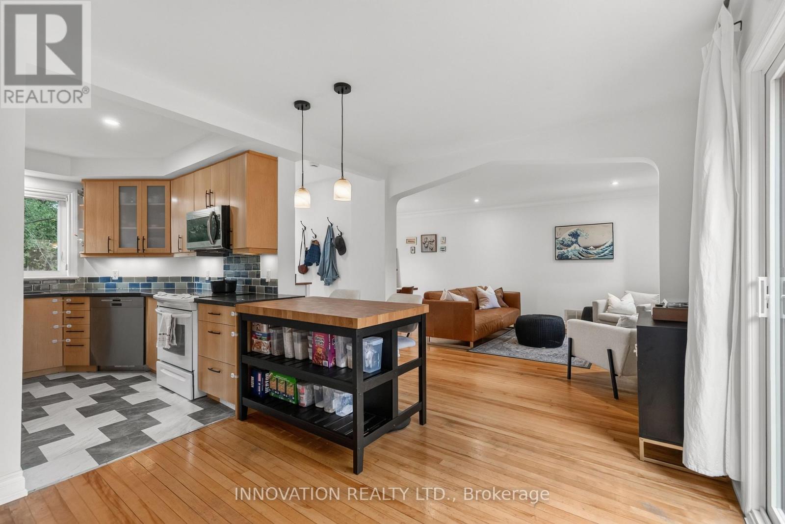 403 Athlone Avenue, Ottawa, ON