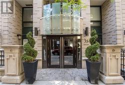 1606 - 35 HAYDEN STREET Toronto, ON M4Y 3C3