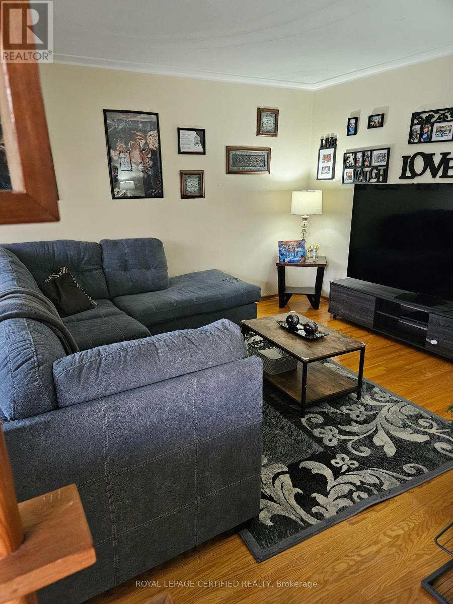 197 Craigroyston Road, Hamilton, ON