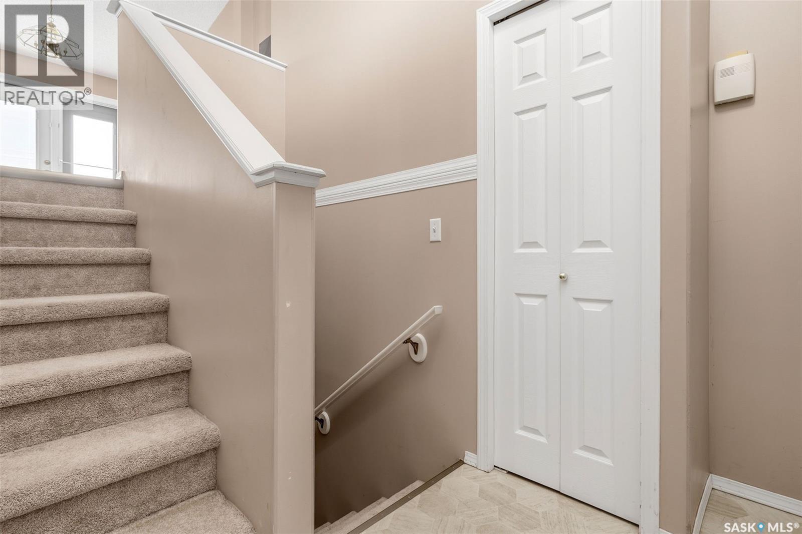 8126 Sherwood Drive, Regina, SK