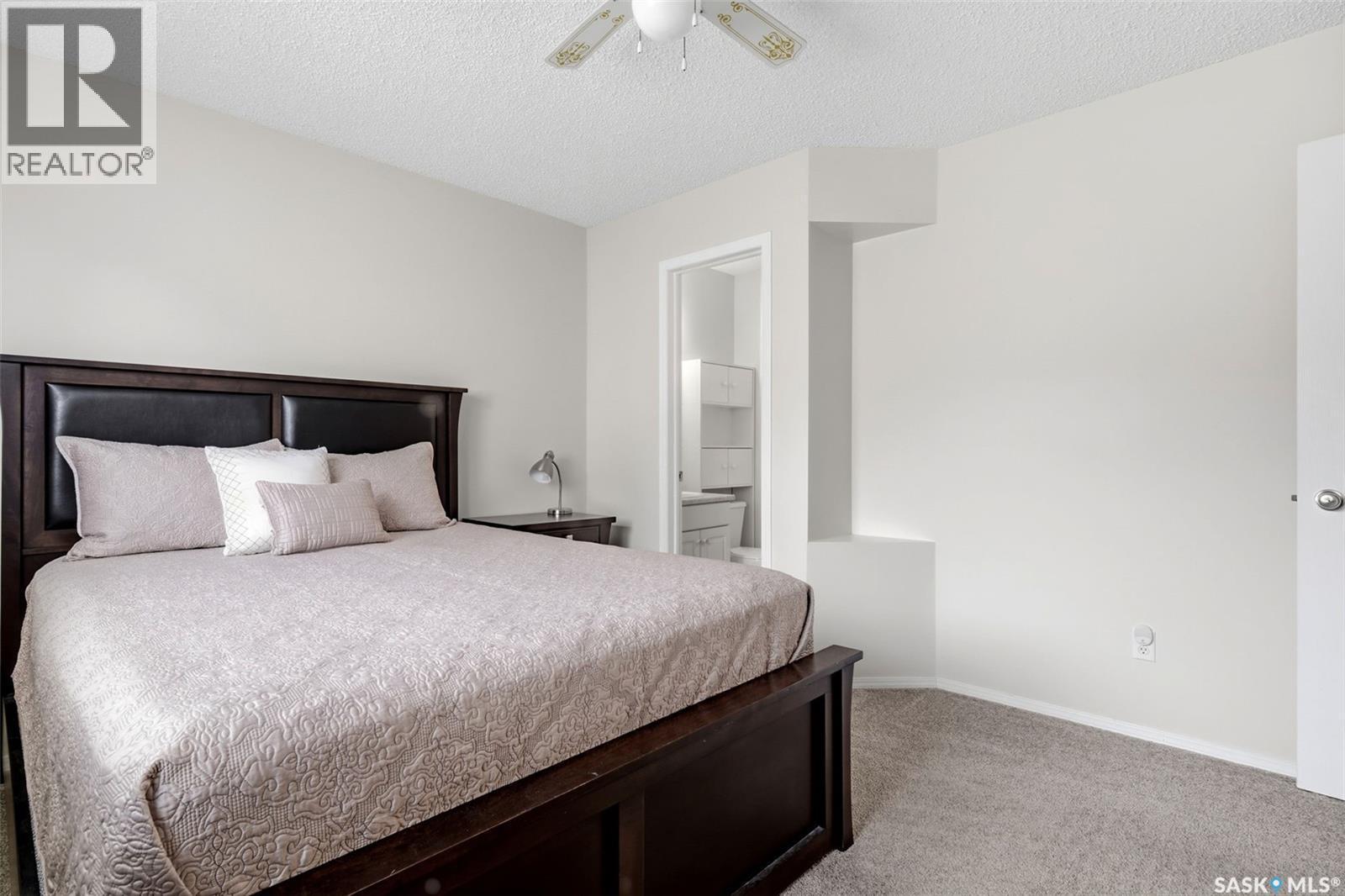 8126 Sherwood Drive, Regina, SK