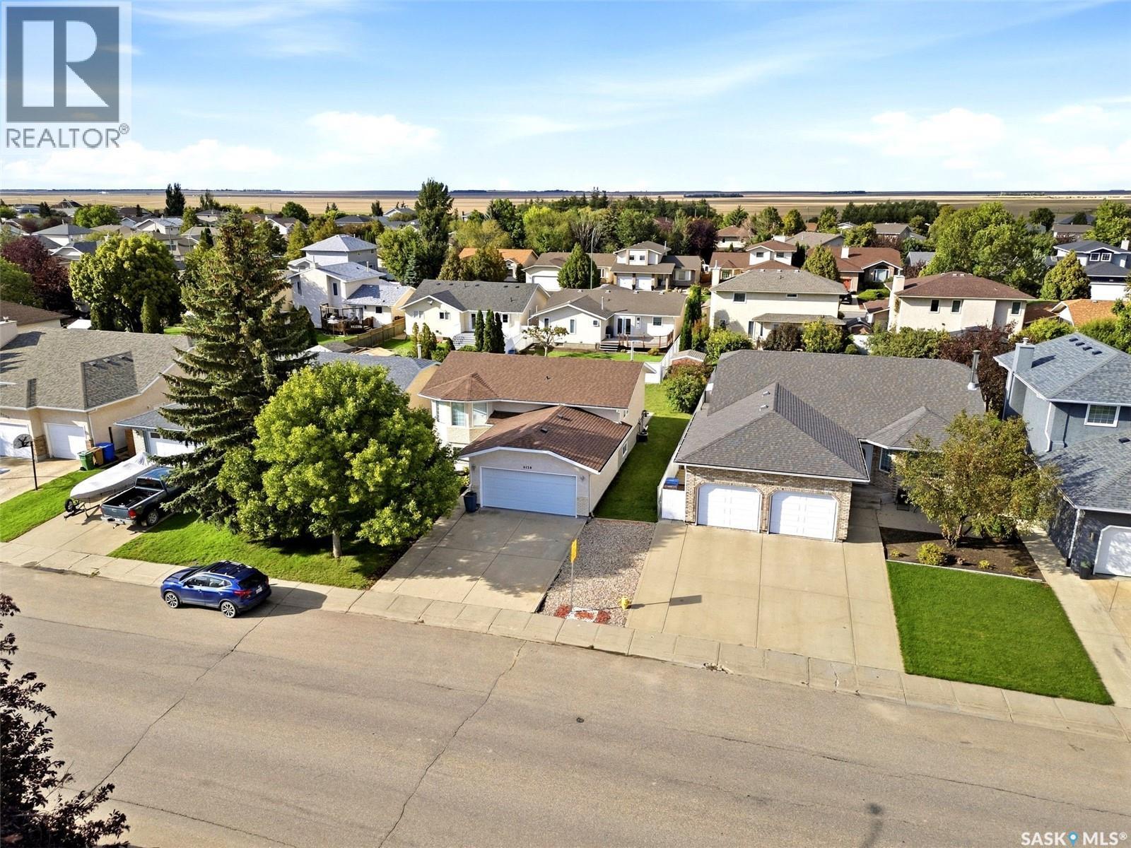 8126 Sherwood Drive, Regina, SK