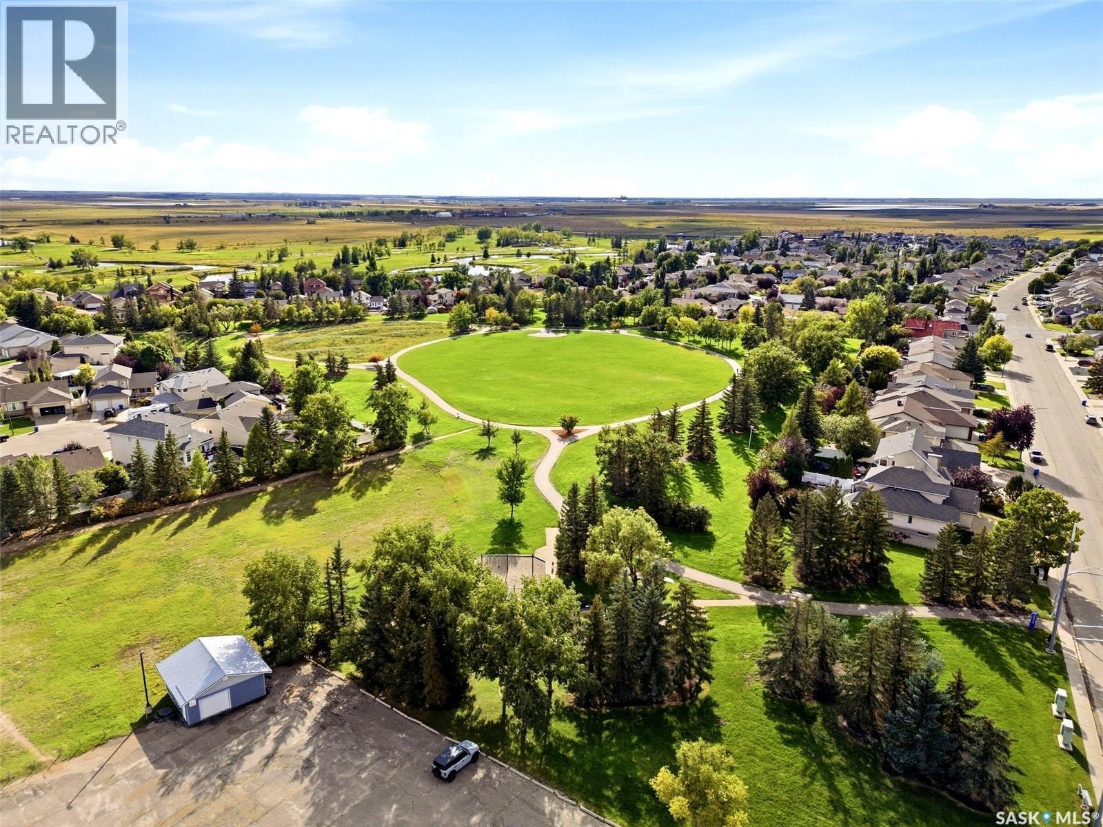 8126 Sherwood Drive, Regina, SK