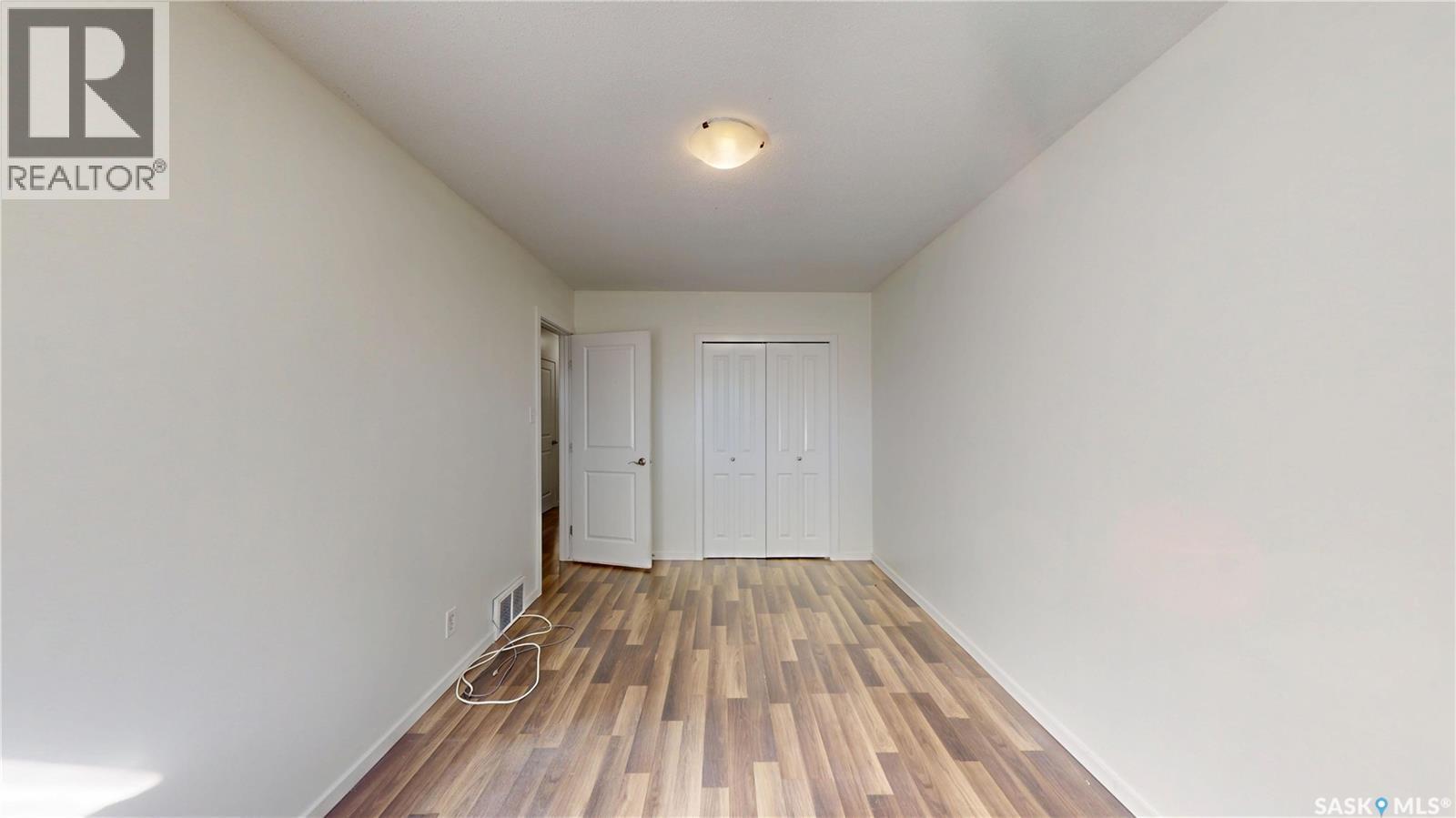 4 Carleton Drive, Saskatoon, SK