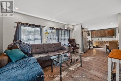 752 Sherring Street, Cambridge, ON 
