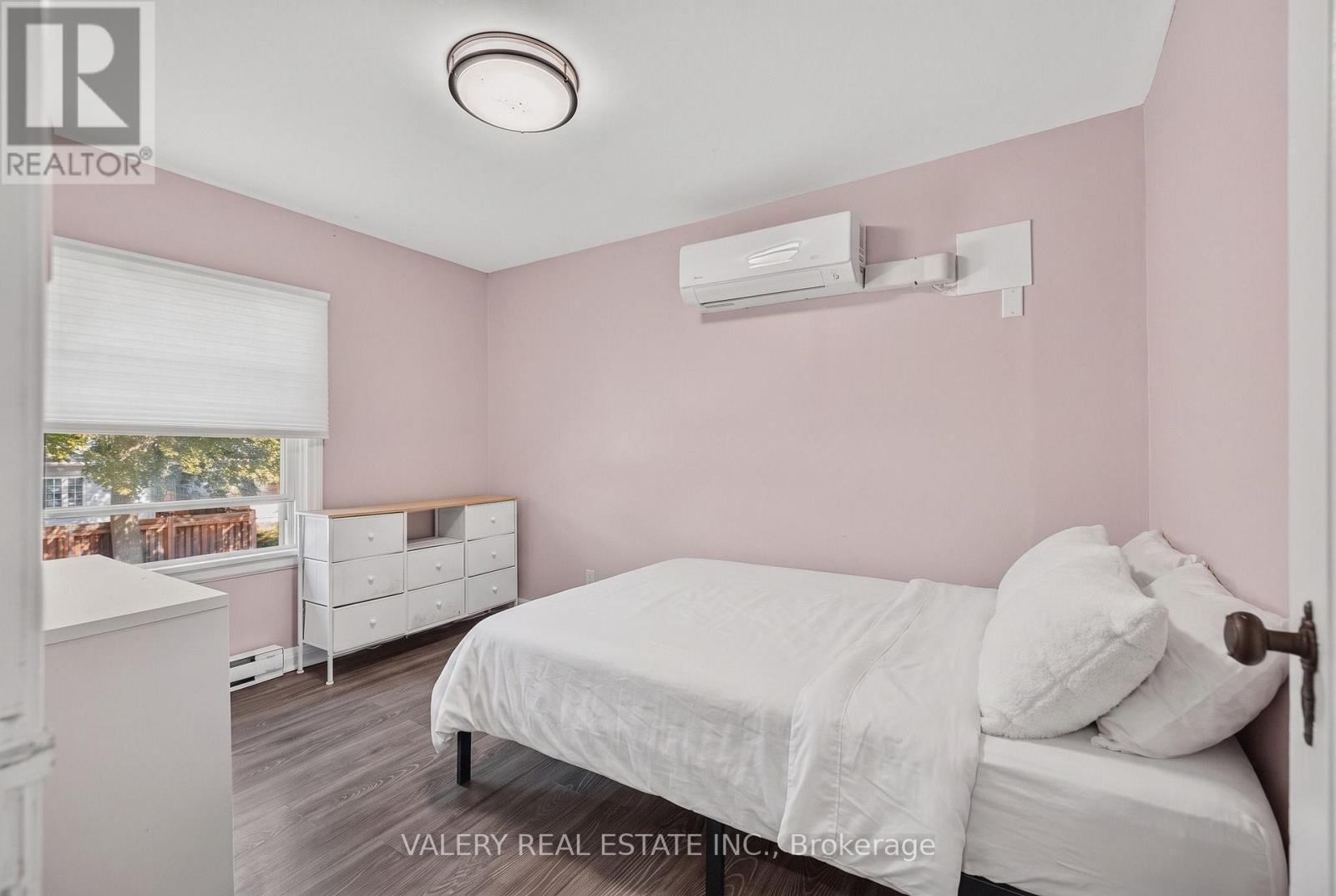 752 Sherring Street, Cambridge, ON