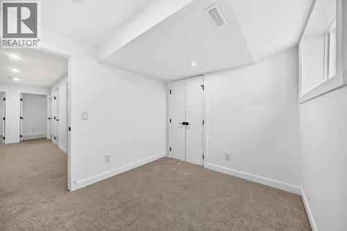 911 Penmeadows Road Se, Calgary, AB 
