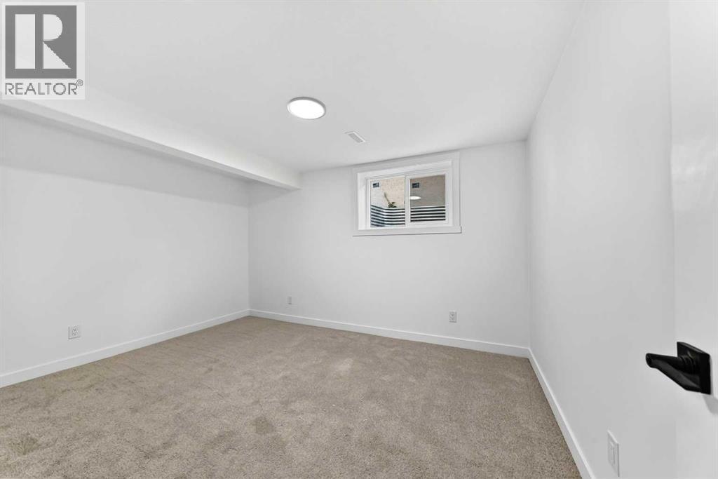 911 Penmeadows Road Se, Calgary, AB