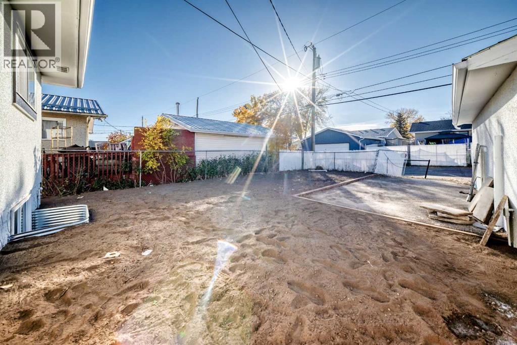 911 Penmeadows Road Se, Calgary, AB