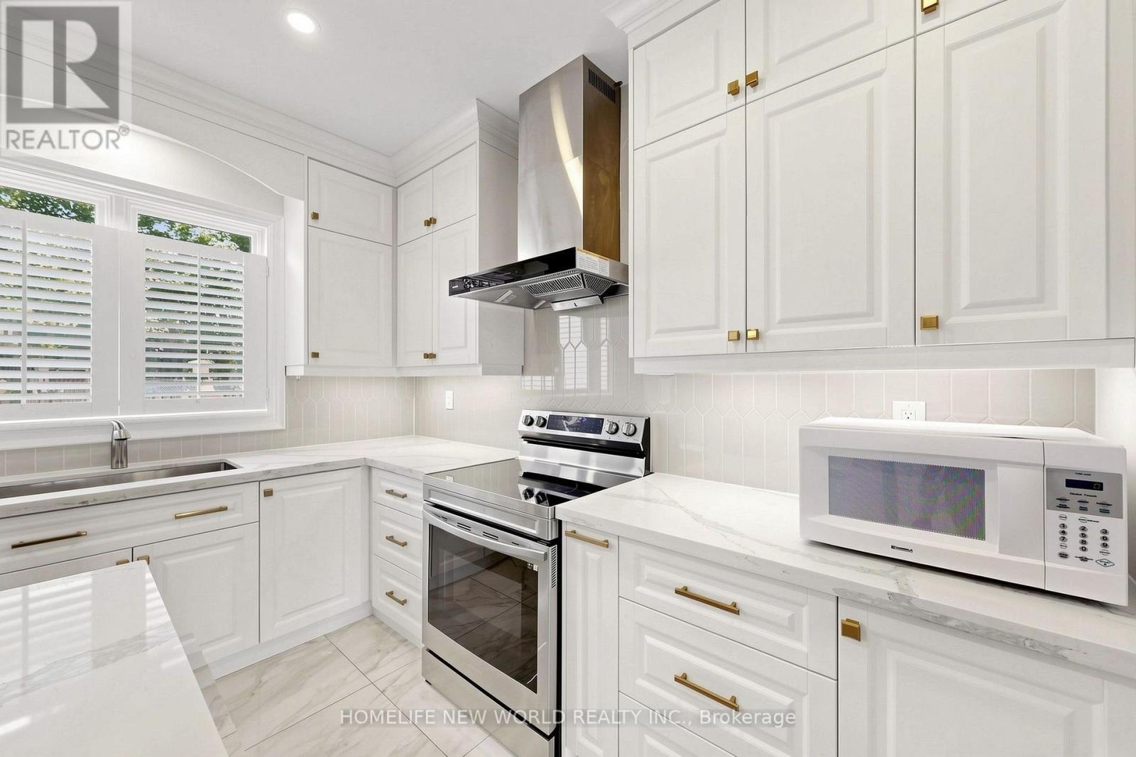 3973 Rolling Valley Drive, Mississauga, ON