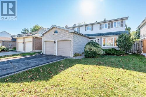 19 MACDOUGALL DRIVE  Brampton, ON L6S 3P4