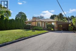 13 RIDLEY HEIGHTS Road St. Catharines, ON L2S 2H9