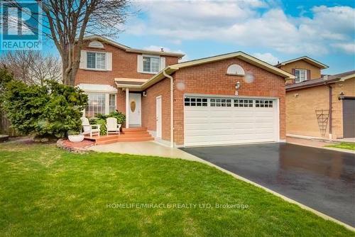 8 WILLOWCREST COURT  Brampton, ON L6X 3K9
