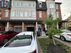 22 HOBART GARDENS Brampton, ON L6Z 0J1