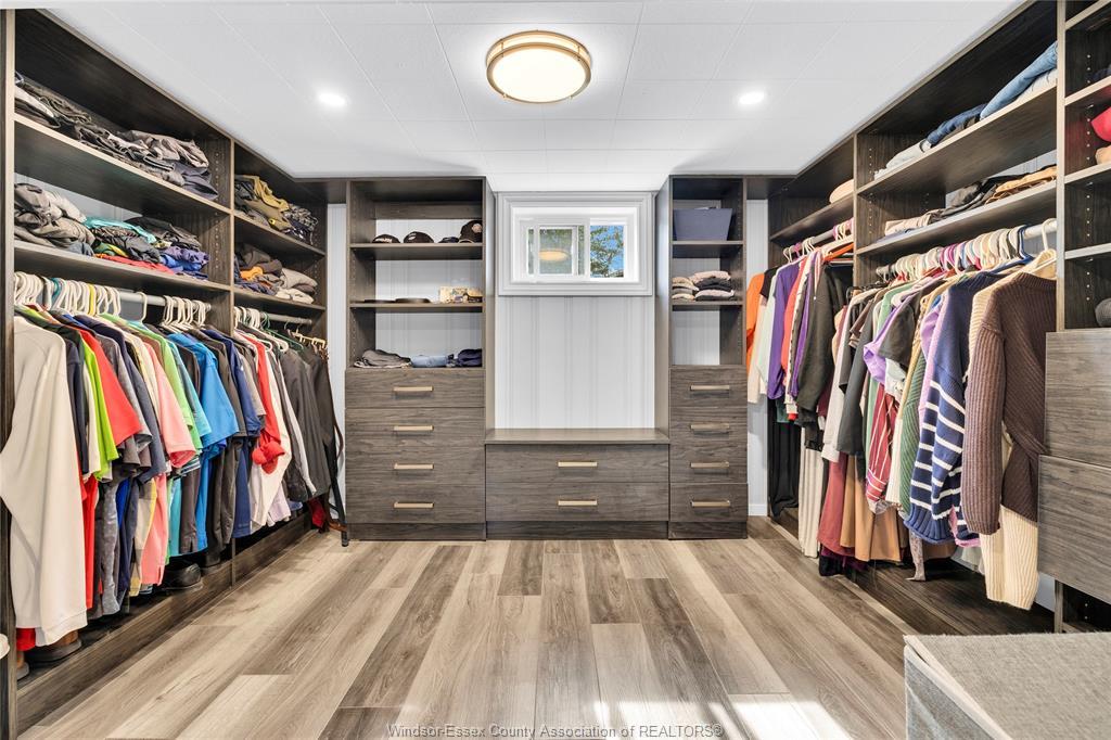 146 Huron, Lasalle, ON