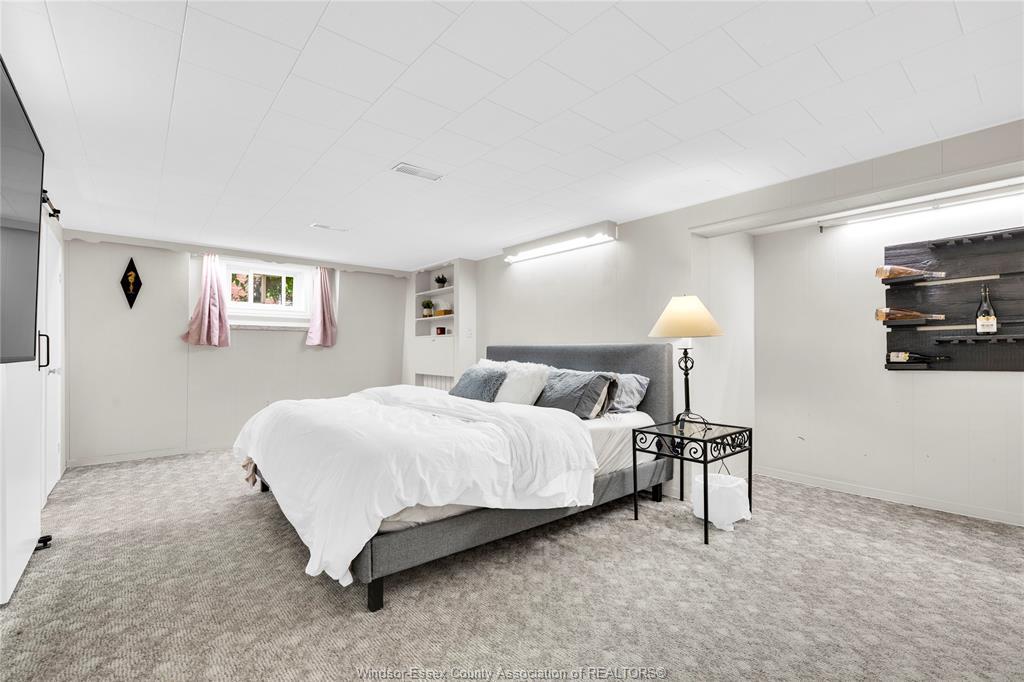 146 Huron, Lasalle, ON