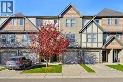 16 Eversyde Park SW  Calgary, AB T2Y 5G8
