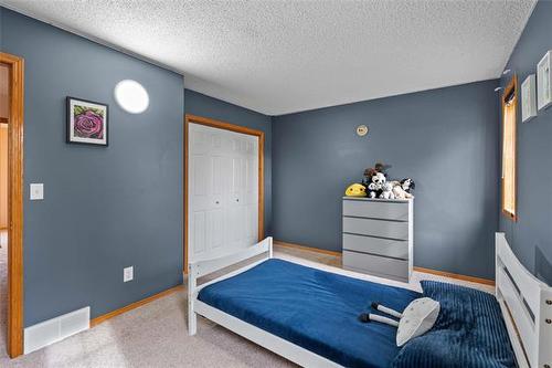 71 Woodcott Pl, Winnipeg, MB 