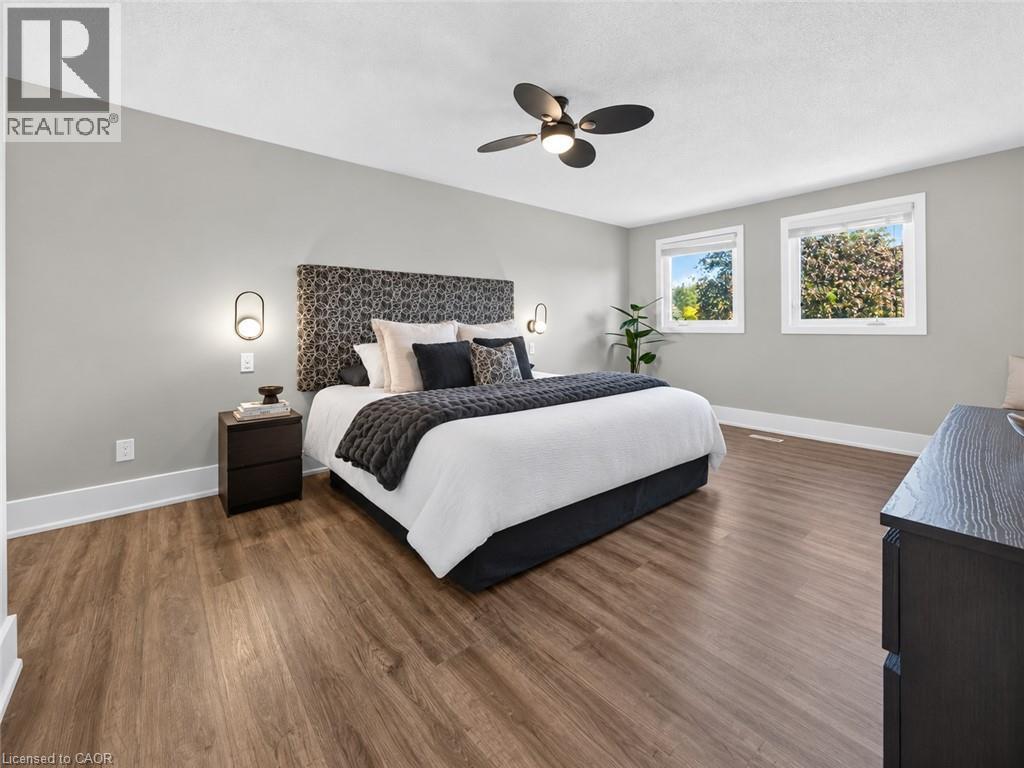 2595 Cavendish Drive, Burlington, ON