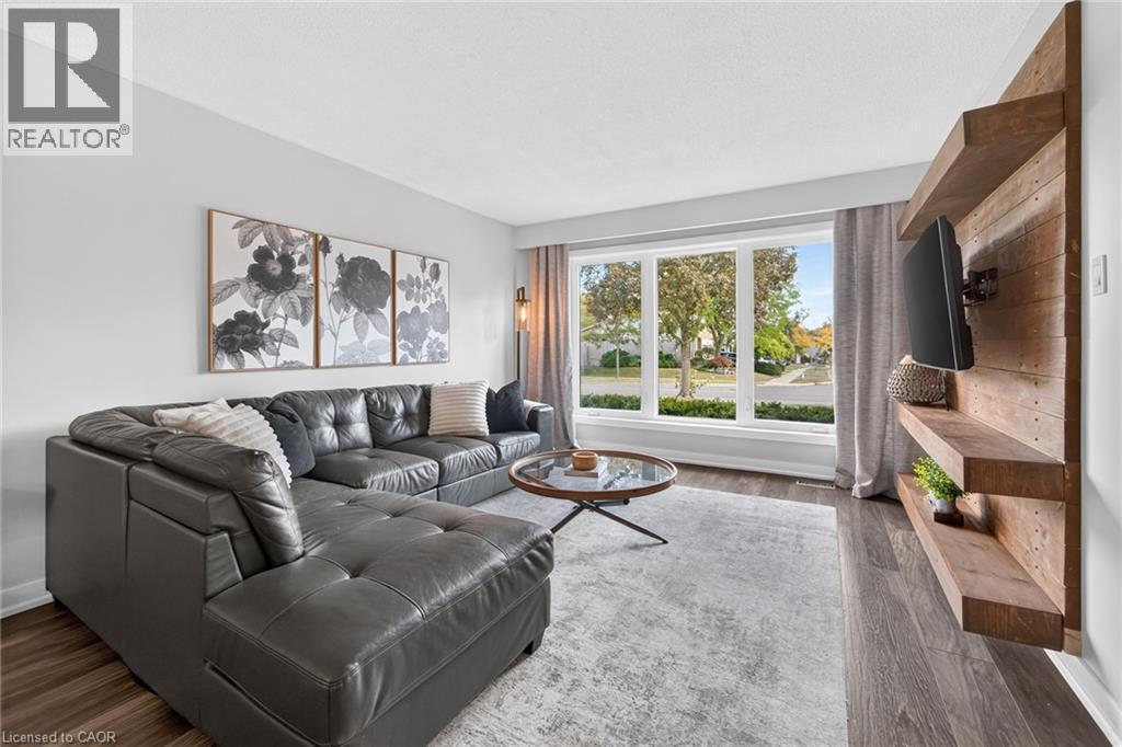 2595 Cavendish Drive, Burlington, ON