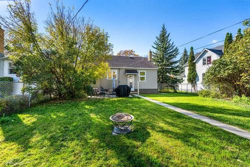 467 Matheson Ave, Winnipeg, MB 