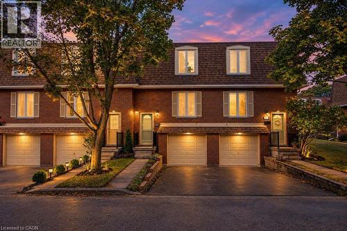 1535 WESTMINSTER Place  Burlington, ON L7P 2B4